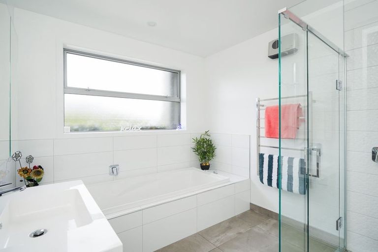 Photo of property in 11 Majestic Chance, Seaward Bush, Invercargill, 9812