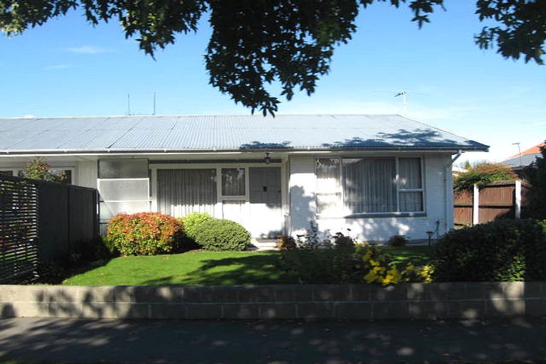 Photo of property in 1/7 Chislehurst Place, Bryndwr, Christchurch, 8052