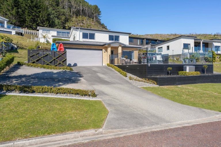 Photo of property in 36 Panorama Parade, Pauanui, Hikuai, 3579