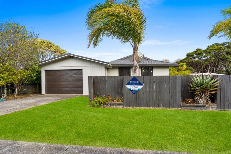 Photo of property in 28 Devonshire Road, Unsworth Heights, Auckland, 0632