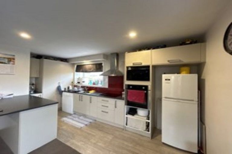 Photo of property in 64 Mackworth Street, Woolston, Christchurch, 8062