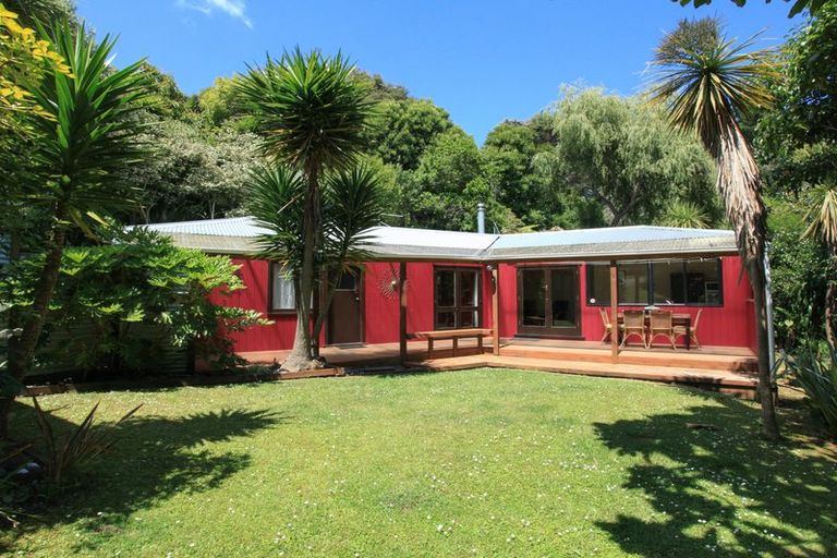 Photo of property in 1a Upper Cross Street, Raglan, 3225