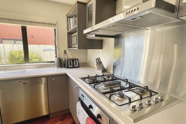 Photo of property in 28b James Cook Drive, Whitby, Porirua, 5024