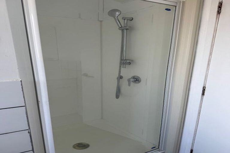Photo of property in 23 Armada Drive, Ranui, Auckland, 0612