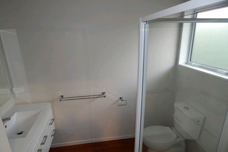 Photo of property in 24 Peel Street, Westport, 7825