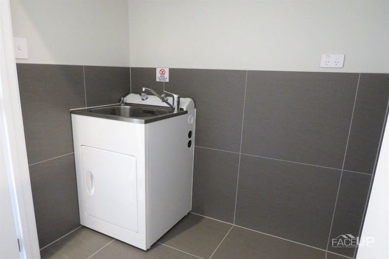 Photo of property in 10 Kauri Amber Road, Westgate, Auckland, 0614