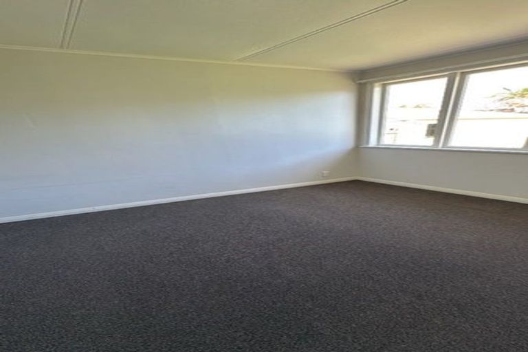 Photo of property in 6 Marsden Street, Hauraki, Auckland, 0622