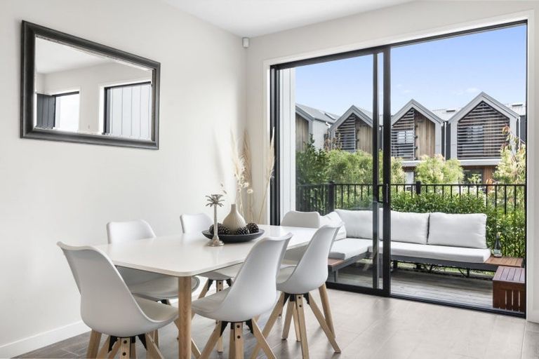 Photo of property in 83 Tarapuka Road, Westgate, Auckland, 0814