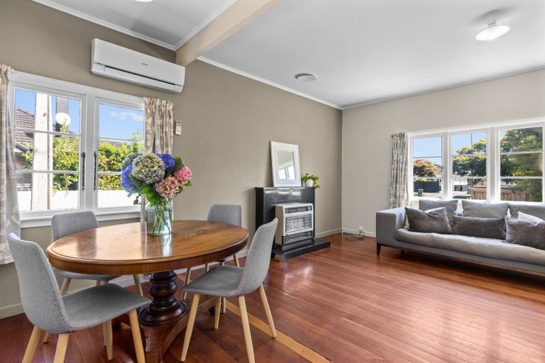 Photo of property in 28 Galloway Street, Hamilton East, Hamilton, 3216