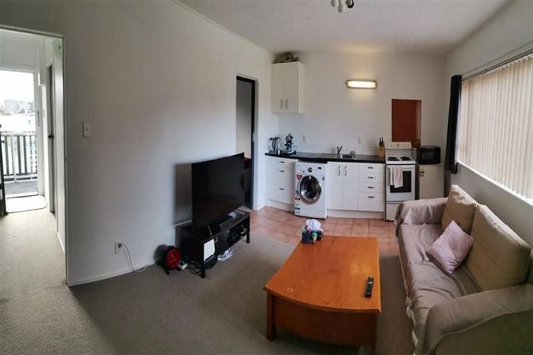 Photo of property in 52u8 Russell Terrace, Berhampore, Wellington, 6023