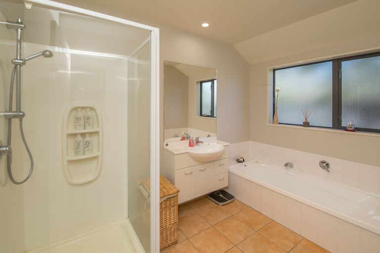 Photo of property in 7 Rochester Crescent, Rolleston, 7614