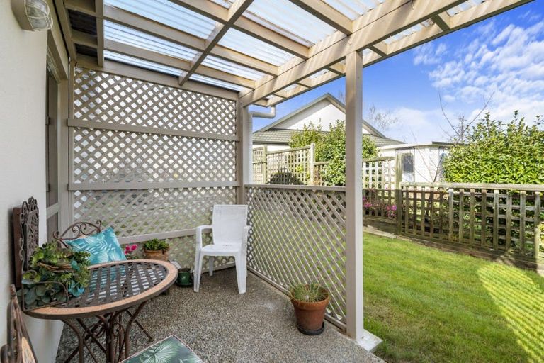 Photo of property in 285unit Vaughan Road, Owhata, Rotorua, 3010