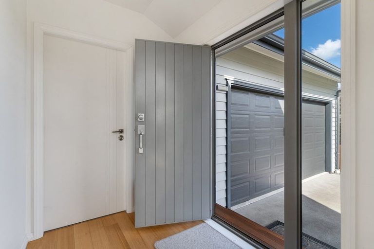 Photo of property in 3 Hartley Avenue, Carterton, 5713