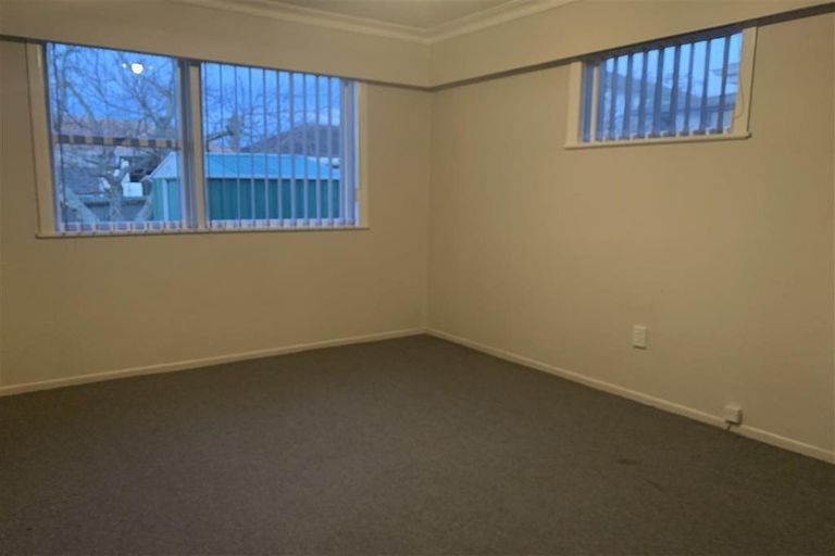 Photo of property in 2/52 Great South Road, Papatoetoe, Auckland, 2025