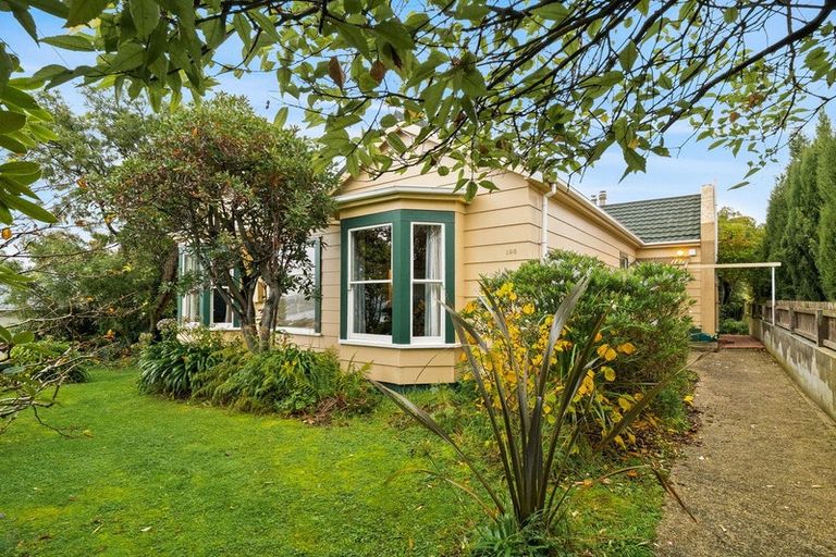Photo of property in 108 Eglinton Road, Mornington, Dunedin, 9011