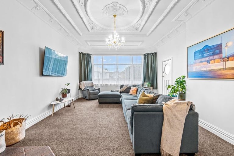 Photo of property in 88 Victoria Road, Saint Kilda, Dunedin, 9012