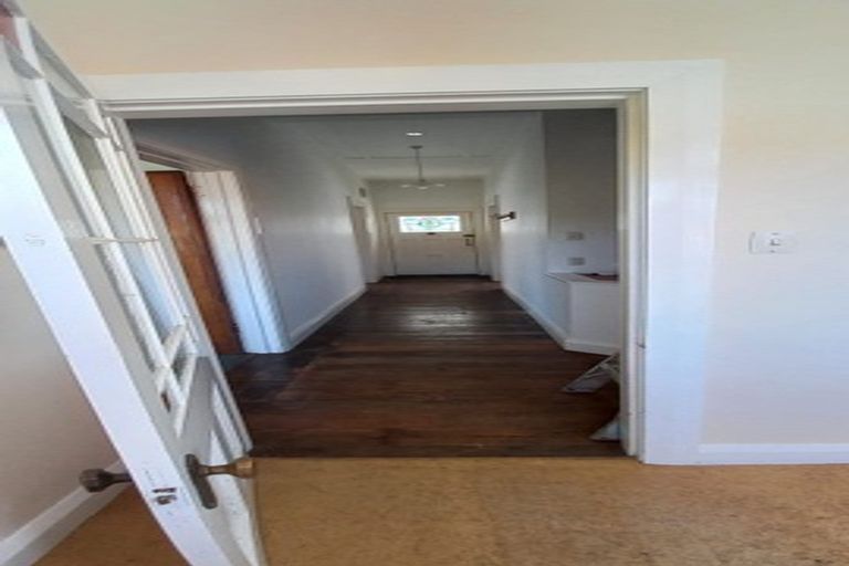 Photo of property in 113 Wallace Street, Mount Cook, Wellington, 6021