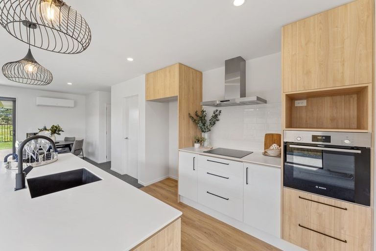 Photo of property in 4 Arapawa Street, Belfast, Christchurch, 8051