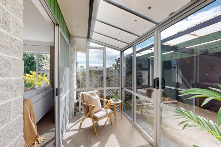 Photo of property in 14a Nola Avenue, Raumati Beach, Paraparaumu, 5032