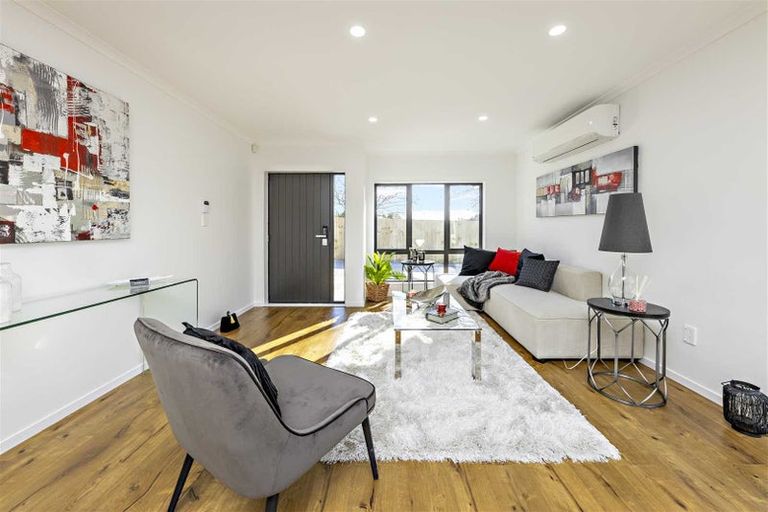 Photo of property in 18a Gardiner Grove, Mangere East, Auckland, 2024