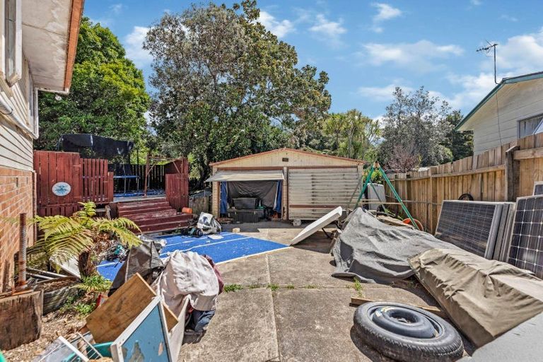 Photo of property in 87 Smythe Road, Henderson, Auckland, 0612