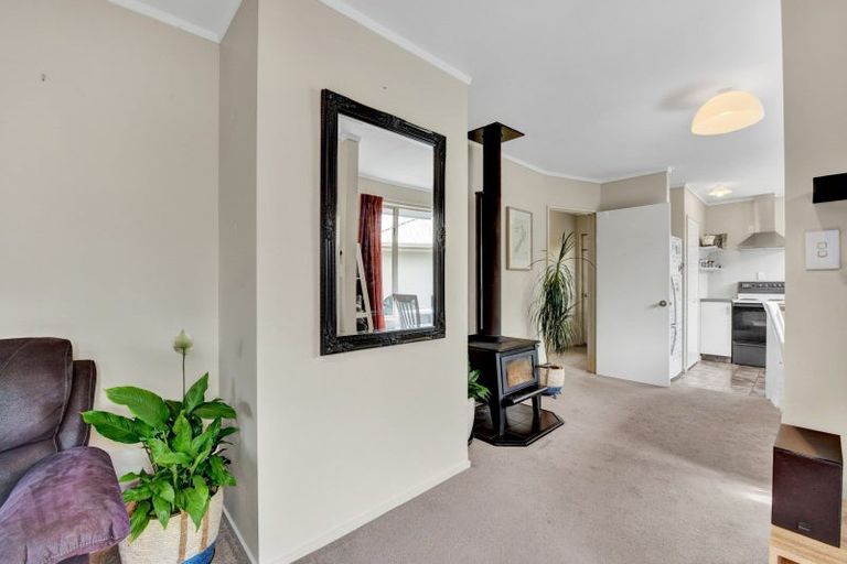 Photo of property in 2/16 Vining Crescent, Stoke, Nelson, 7011