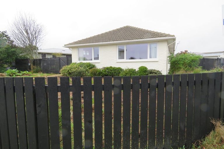 Photo of property in 13 Carbine Place, Sockburn, Christchurch, 8042