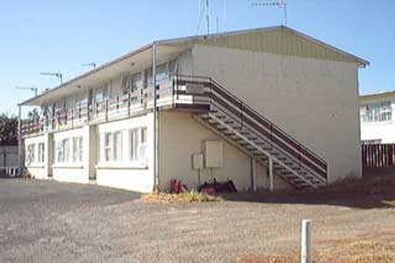 Photo of property in 35u4 Old Mill Street, Frankton, Hamilton, 3204