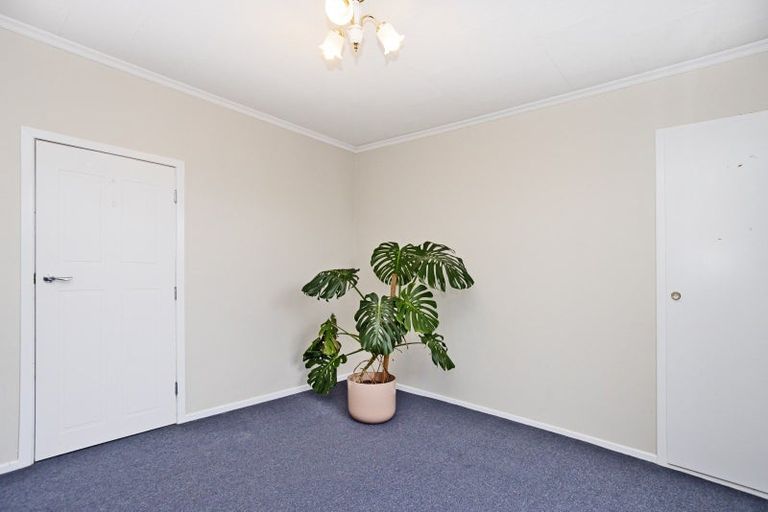 Photo of property in 787 Queens Drive, Waikiwi, Invercargill, 9810