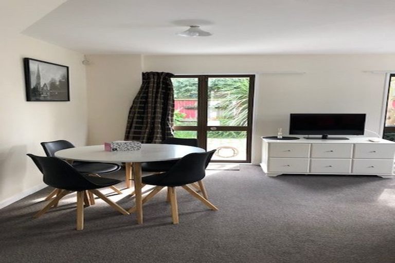 Photo of property in 180 Kilmore Street, Christchurch Central, Christchurch, 8013