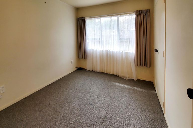 Photo of property in 1/3a Youngs Road, Papakura, 2110