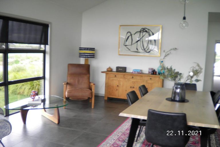 Photo of property in 2 Harrison Close, Cambridge, 3434