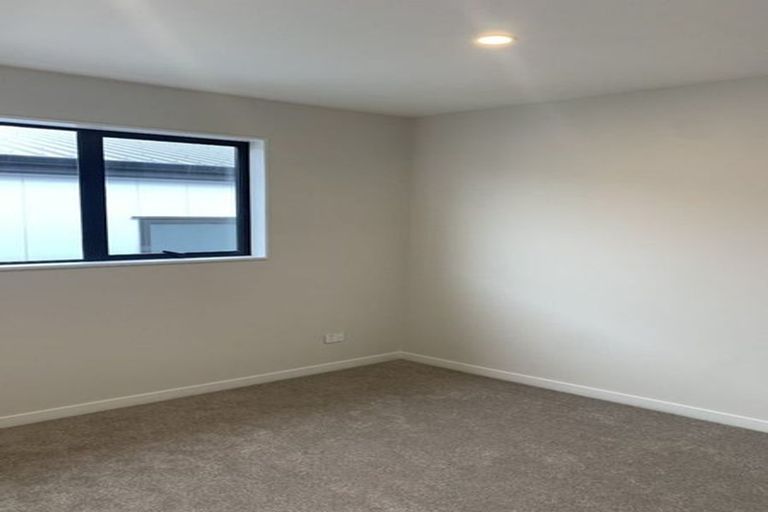 Photo of property in 50 Hellyers Street, Birkdale, Auckland, 0626