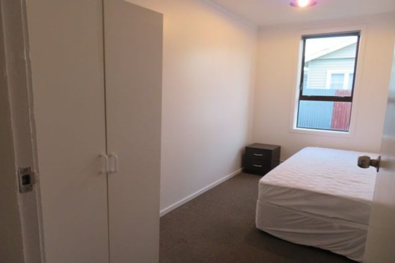 Photo of property in 35 Bay Street, Petone, Lower Hutt, 5012