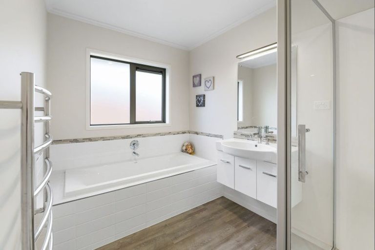 Photo of property in 13 Broomleigh Drive, Rolleston, 7615