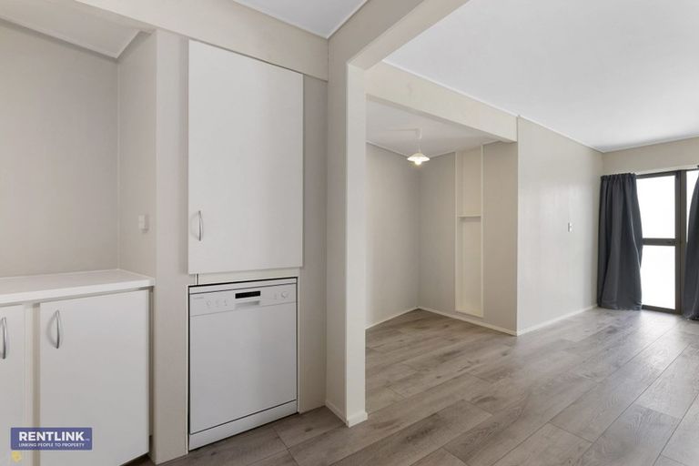 Photo of property in 2/118 Ranch Road, Mount Maunganui, 3116