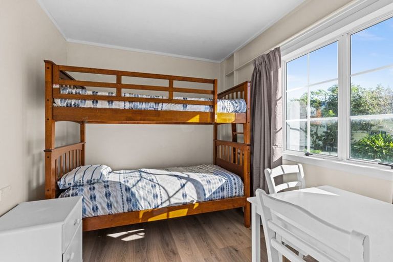 Photo of property in 65 Harper Road, Waimarama, Havelock North, 4294