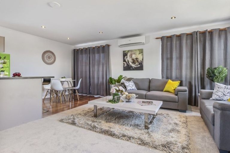 Photo of property in 57 Heybridge Street, Manurewa, Auckland, 2102