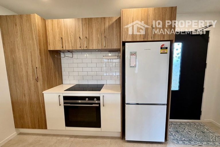 Photo of property in 10/20 Moor Avenue, Te Atatu Peninsula, Auckland, 0610