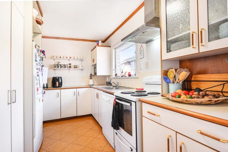 Photo of property in 4 Balfour Crescent, Riverlea, Hamilton, 3216