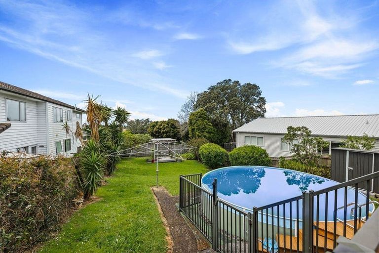Photo of property in 199 Don Buck Road, Massey, Auckland, 0614