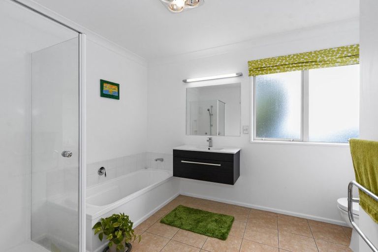 Photo of property in 10 Bering Street, Northwood, Christchurch, 8051