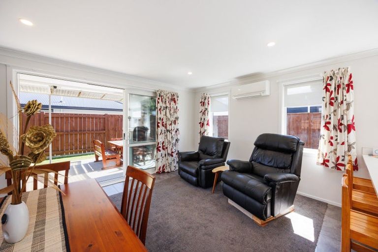 Photo of property in 15 Serenity Crescent, Kelvin Grove, Palmerston North, 4414