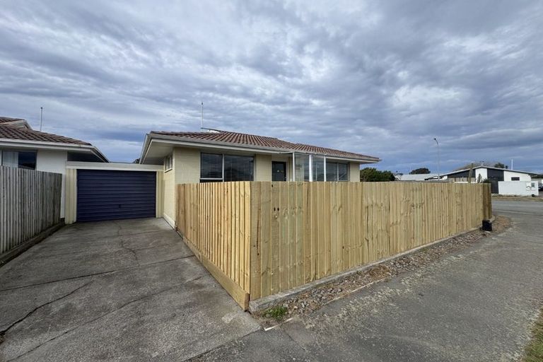 Photo of property in 19 Pandora Street, North New Brighton, Christchurch, 8083