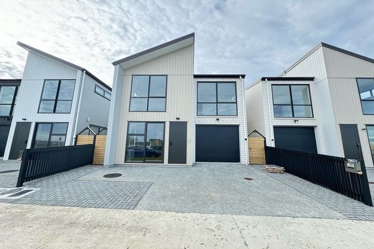 Photo of property in 105 Limestone Drive, Hobsonville, Auckland, 0616