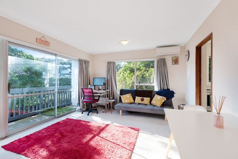 Photo of property in 74u4 Dominion Park Street, Johnsonville, Wellington, 6037