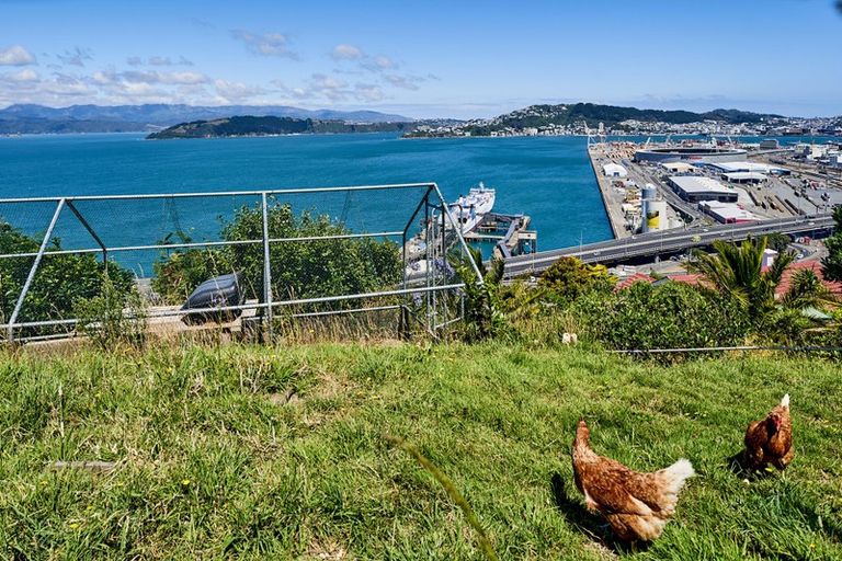 Photo of property in 137 Barnard Street, Wadestown, Wellington, 6012