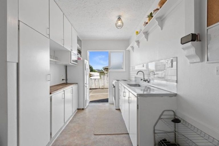 Photo of property in 1/37 Selwyn Street, Tauranga, 3110