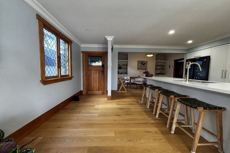 Photo of property in 22 Chilman Street, Strandon, New Plymouth, 4312