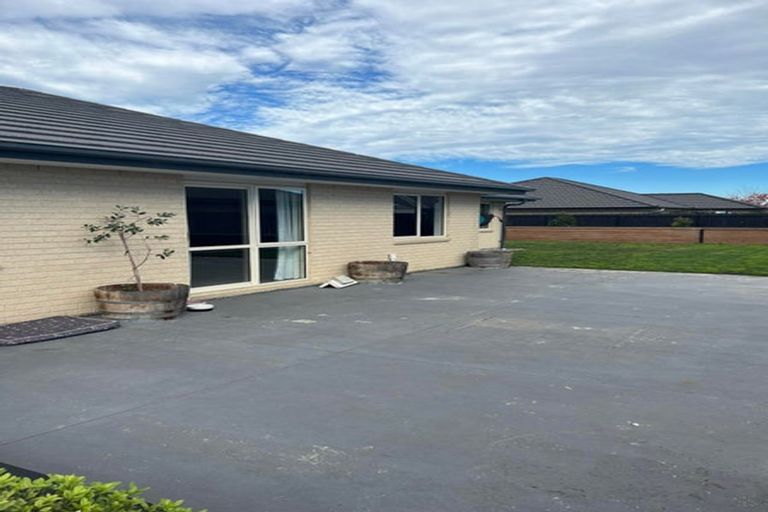 Photo of property in 301 Halswell Junction Road, Halswell, Christchurch, 8025